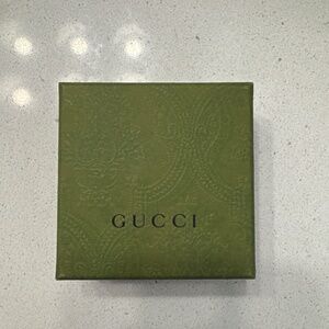 Gucci Bee ring women’s 6.5